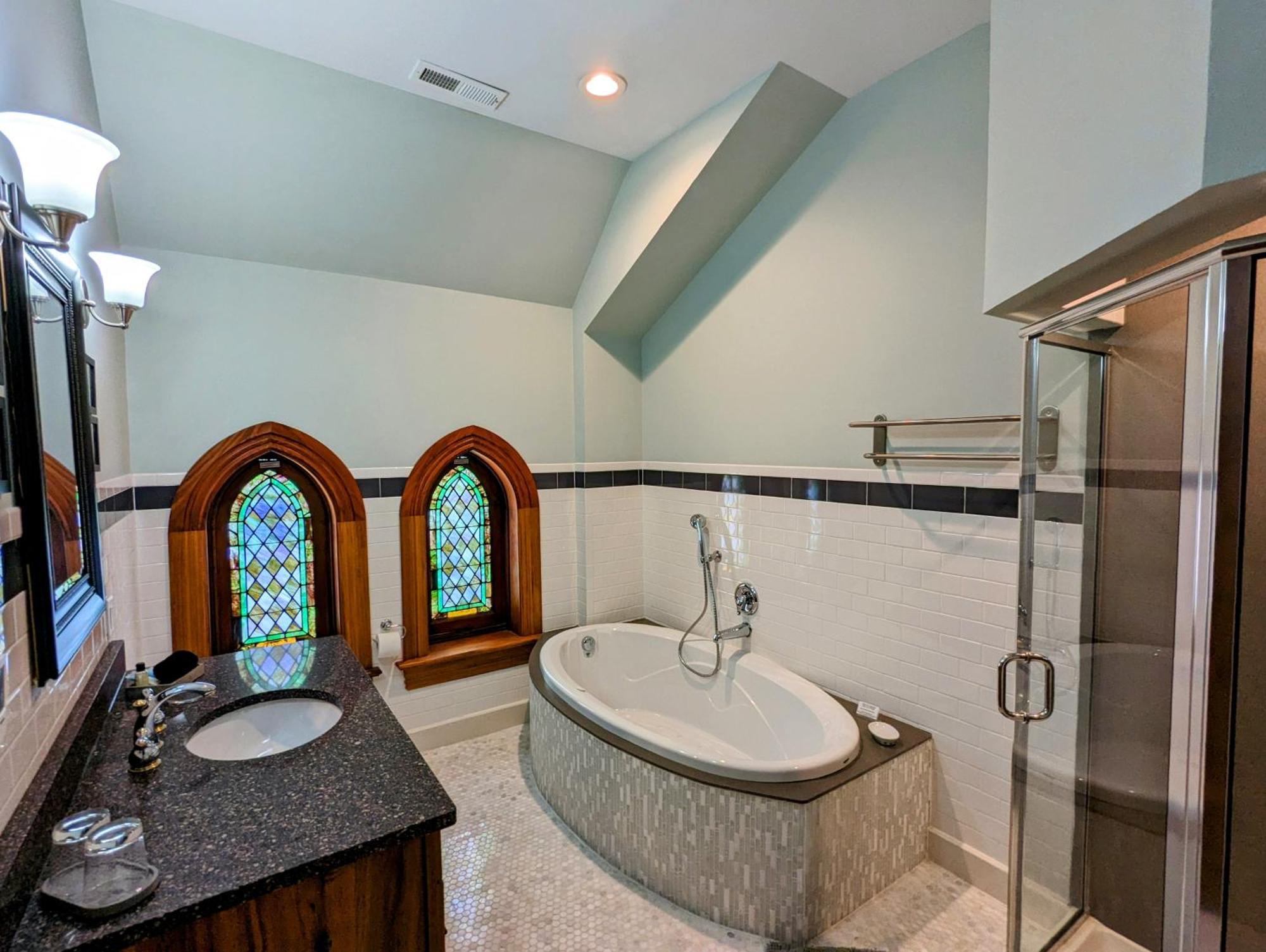 Gothic Heights Inn Clifton Heights Room photo