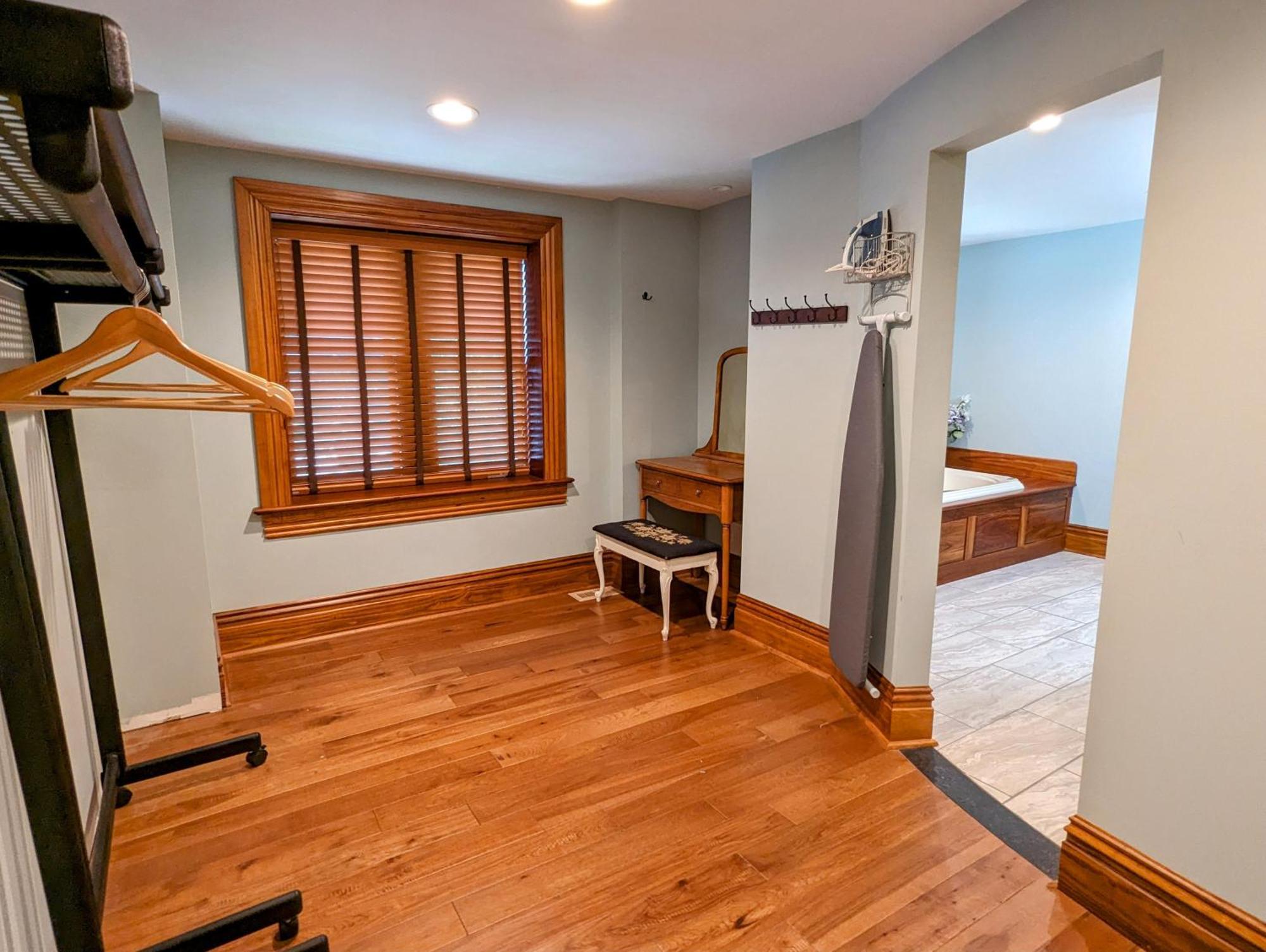 Gothic Heights Inn Clifton Heights Room photo